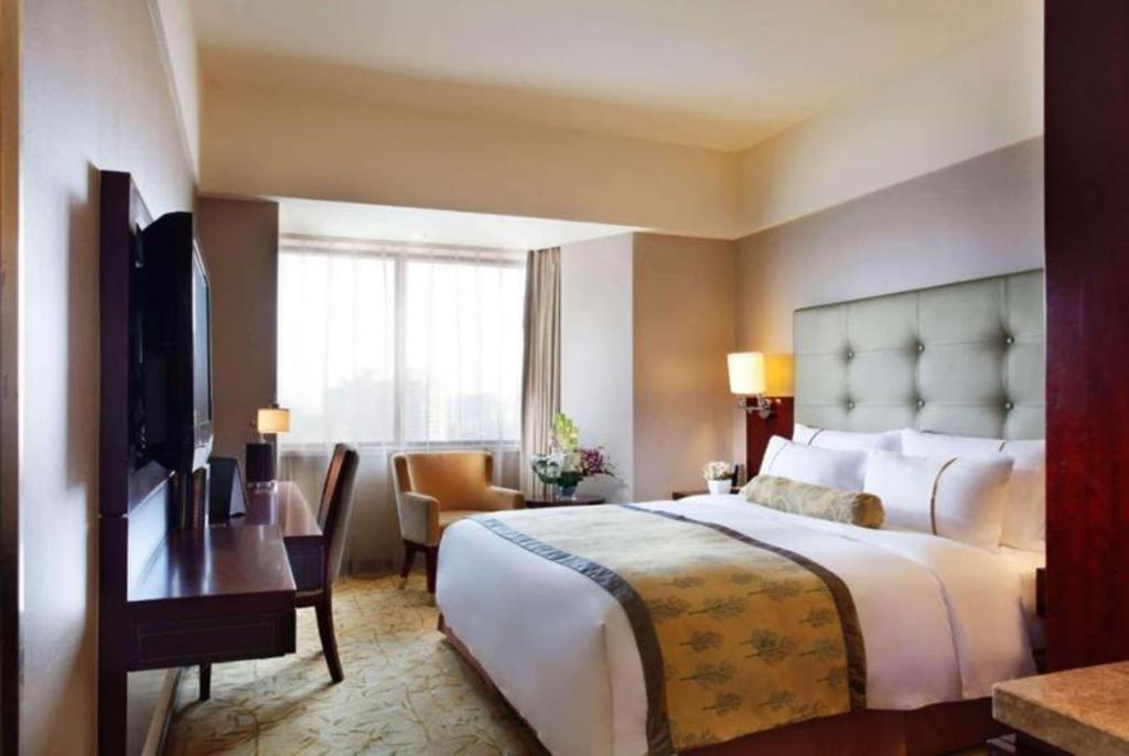 Wyndham Hotel Xian Exterior photo